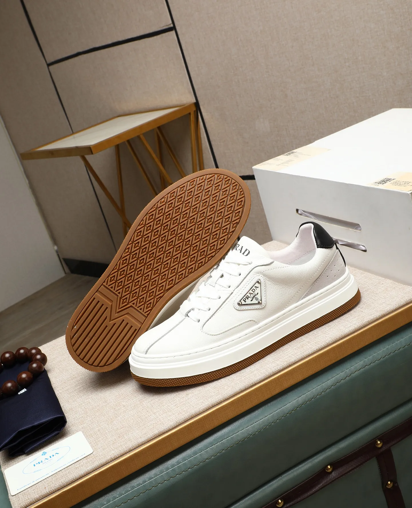 Men's shoes 💰440 🌹🌹[PRADA—Prada] 2025 latest model 🙈original replica! 👟👟👟Available here. The workmanship is top-notch. The upper is made from Italy. 🇮🇹Imported first-layer cowhide. ❗️Breathable genuine leather lining @Suitable for travel. The original version has an enlarged engraved sole, making it suitable for all kinds of travels, showing low-key luxury. Let quality speak for itself. Color: Size: 38-45